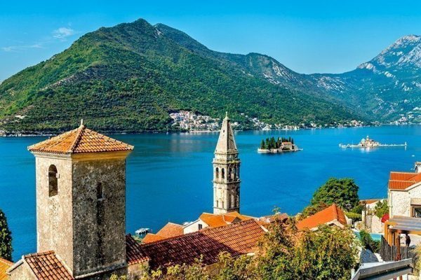 Private Day trip from Dubrovnik to Montenegro